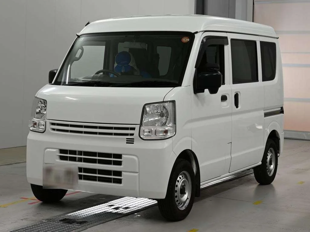 Nissan NV100 Clipper DR17V 2022